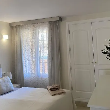 Santa Maria Village, Elviria, Apartment