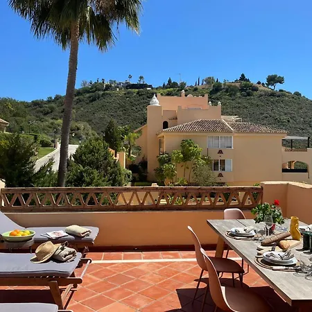 Santa Maria Village, Elviria, Apartment *